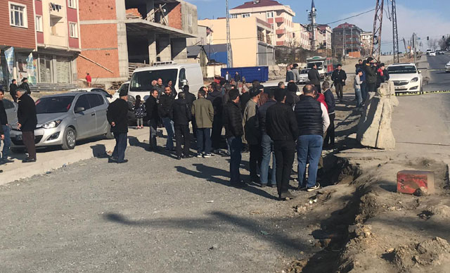 İstanbul'da silahlı çatışma: Çok sayıda ölü ve yaralılar var