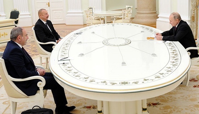 Rusya’da Aliyev, Paşinyan ve Putin’den ortak bildiri